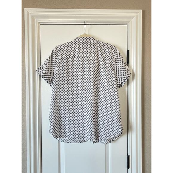 NWT Tommy Hilfiger Women's Camp Shirt Size X Large - Picture 3 of 9